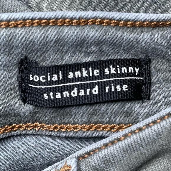 SANCTUARY SOCIAL ANKLE SKINNY CAMOFLAGE STANDARD RISE SAGE GREEN - 6 - Picture 5 of 7